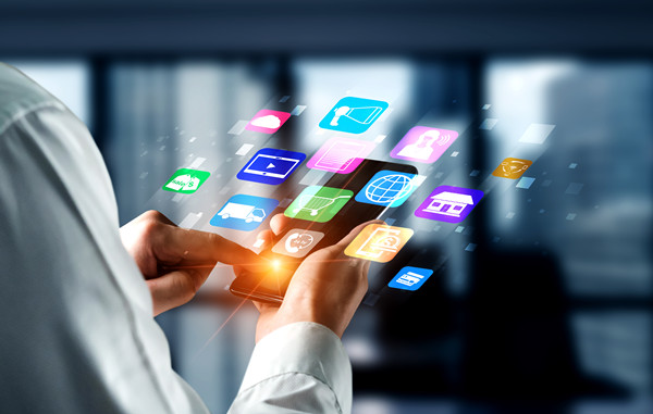 社交媒體營銷：拓展品牌知名度，加強(qiáng)消費(fèi)者互動