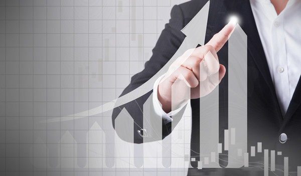 制定策略：根據目標和分析結果，制定實現(xiàn)路徑