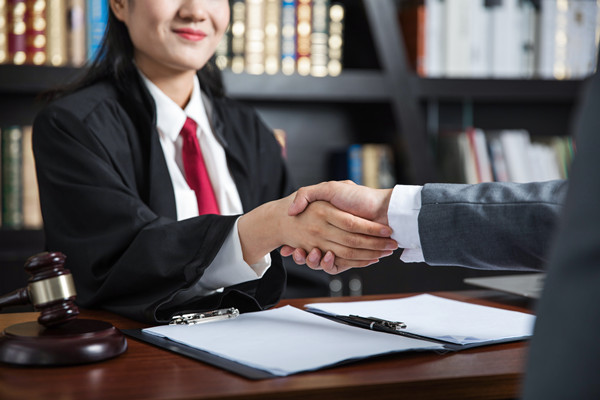 如何建立完善的法務(wù)管理體系防范集團(tuán)風(fēng)險(xiǎn)糾紛？