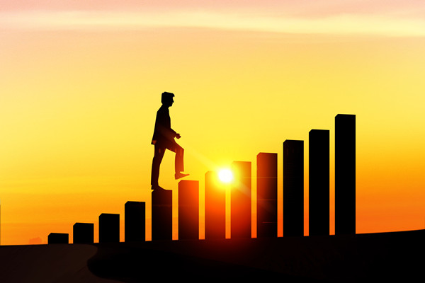 年度轉(zhuǎn)型升級計劃：轉(zhuǎn)型升級，提質(zhì)增效