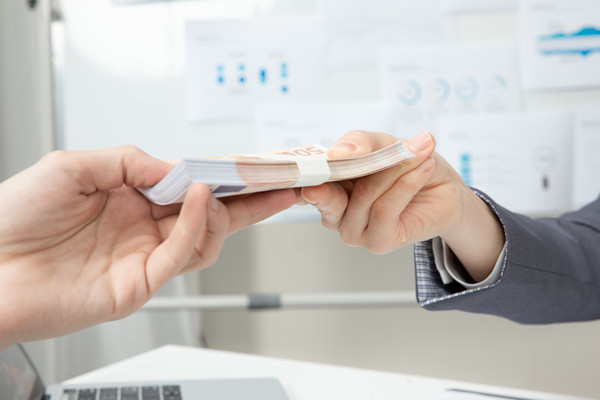 全球化下如何制定跨文化、跨區(qū)域的薪酬策略？