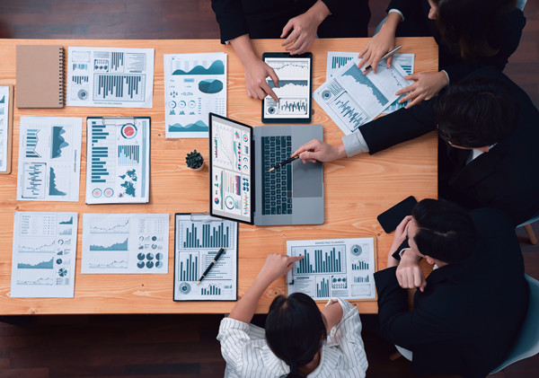 如何針對(duì)問(wèn)題，制定合適的績(jī)效改進(jìn)方案？