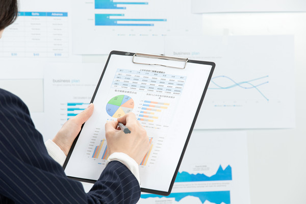 績效管理的最佳實踐：理論、研究與實踐的結合