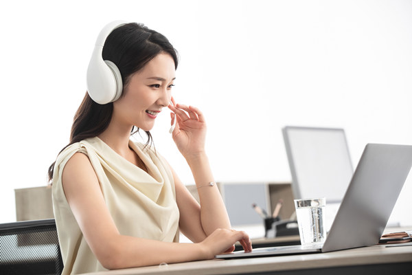 年度客戶滿意度提升計劃：用戶至上，服務領先