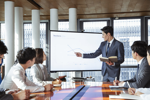 數(shù)據(jù)驅(qū)動的績效管理：用數(shù)據(jù)說話，科學(xué)決策