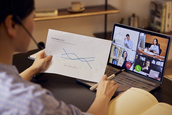 員工培訓(xùn)與發(fā)展：提升技能，實(shí)現(xiàn)卓越績(jī)效