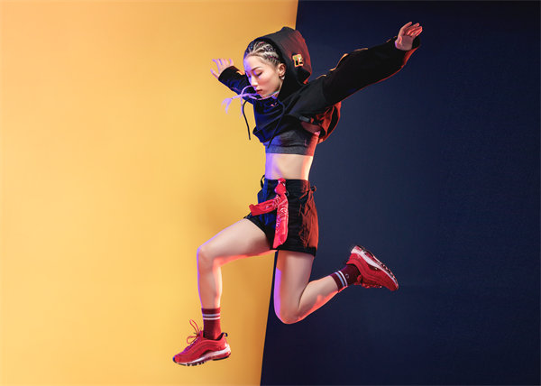 打造卓越品牌，創(chuàng)新?tīng)I(yíng)銷(xiāo)策略，引領(lǐng)市場(chǎng)新潮流