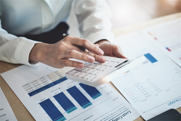 企業(yè)預(yù)算管理：以數(shù)據(jù)為依據(jù)，決策更加科學(xué)和精準(zhǔn)