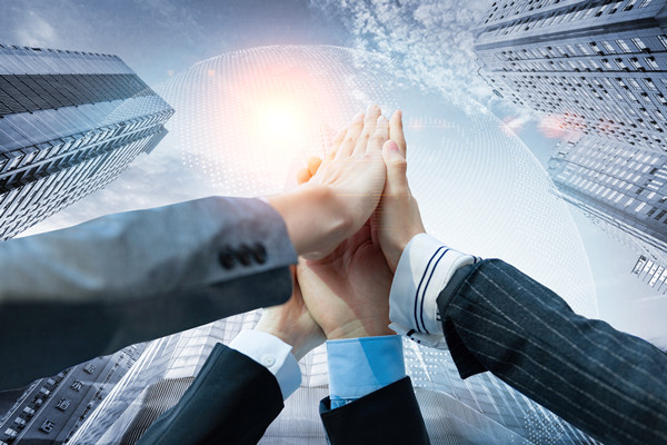 薪酬溝通培訓(xùn)：加強(qiáng)溝通培訓(xùn)，提高員工認(rèn)識