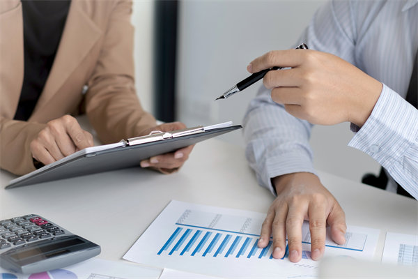 智慧預(yù)算，護航企業(yè)未來，構(gòu)建穩(wěn)健預(yù)算管理體系