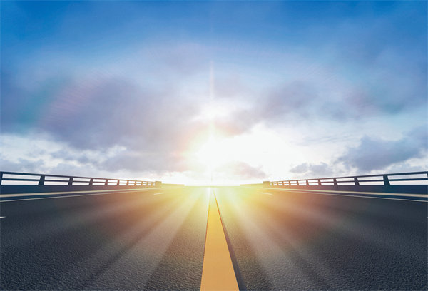 深度戰(zhàn)略咨詢，引領(lǐng)企業(yè)轉(zhuǎn)型，共創(chuàng)美好未來