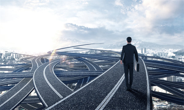 構(gòu)建高效集團管控模式，促進業(yè)務(wù)協(xié)同與資源整合