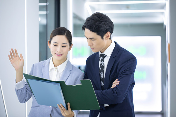 科學(xué)薪酬體系：激勵(lì)員工，提升績效的關(guān)鍵策略