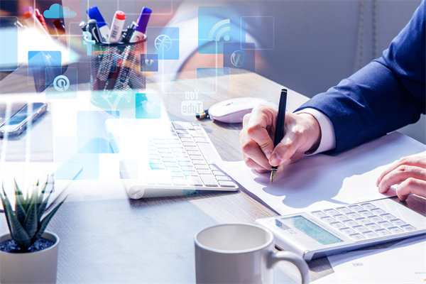 精心制定經(jīng)營(yíng)策略，確保企業(yè)穩(wěn)健發(fā)展，實(shí)現(xiàn)長(zhǎng)期盈利