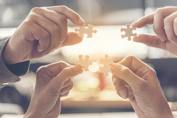 戰(zhàn)略咨詢，助力企業(yè)破解發(fā)展難題，實(shí)現(xiàn)跨越發(fā)展