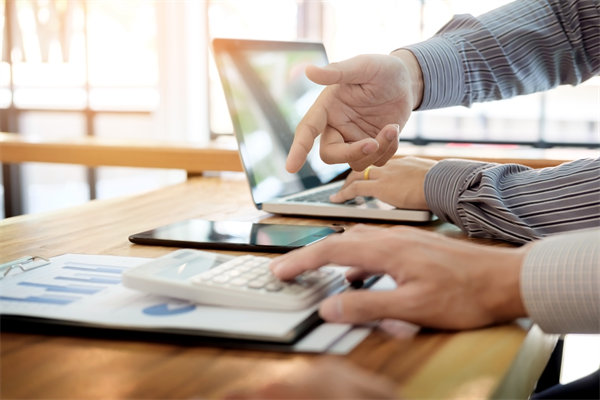 協(xié)同內(nèi)外力量，執(zhí)行經(jīng)營計(jì)劃，共創(chuàng)企業(yè)美好明天