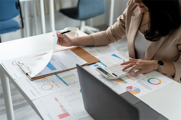 員工福利多樣化趨勢：哪些非貨幣激勵可提高滿意度？