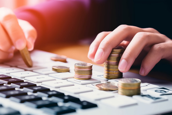 企業(yè)薪酬管理難題：成本控制與激勵(lì)并重如何實(shí)現(xiàn)？