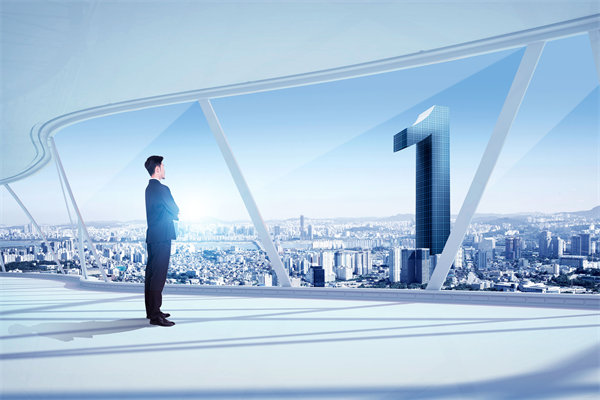 在戰(zhàn)略規(guī)劃實施中，如何確保資源有效配置與利用？