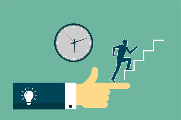 如何制定適應(yīng)快速變化市場的長期戰(zhàn)略規(guī)劃？