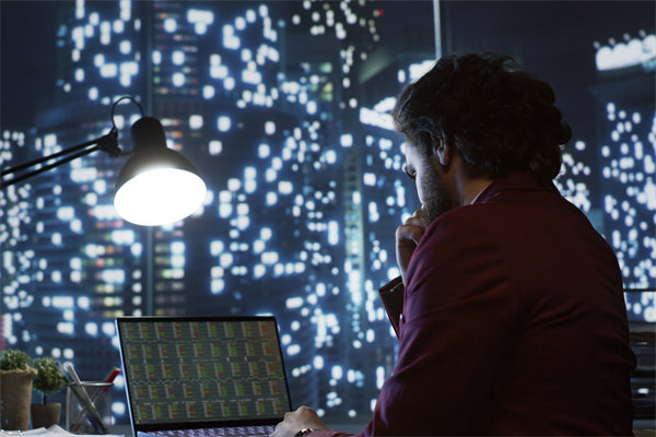 市場(chǎng)趨勢(shì)是如何引導(dǎo)企業(yè)年度產(chǎn)品與市場(chǎng)布局的？