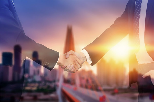 如何利用精益供應(yīng)鏈策略增強(qiáng)企業(yè)的抗風(fēng)險能力？