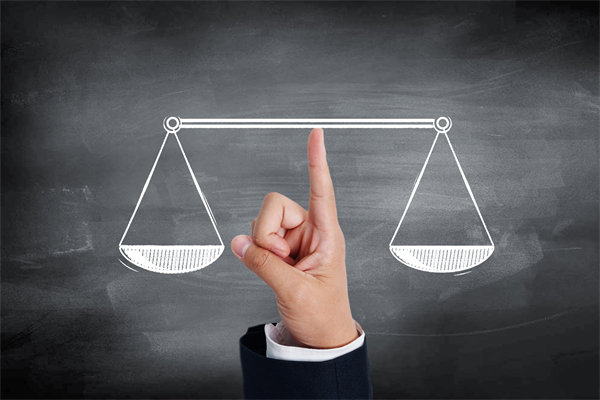 00后吐槽公司無效加班被開除，企業(yè)戰(zhàn)略有何感悟？