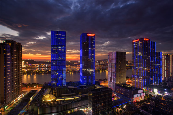 長(zhǎng)沙企業(yè)如何通過(guò)管理咨詢實(shí)現(xiàn)戰(zhàn)略與運(yùn)營(yíng)協(xié)同？