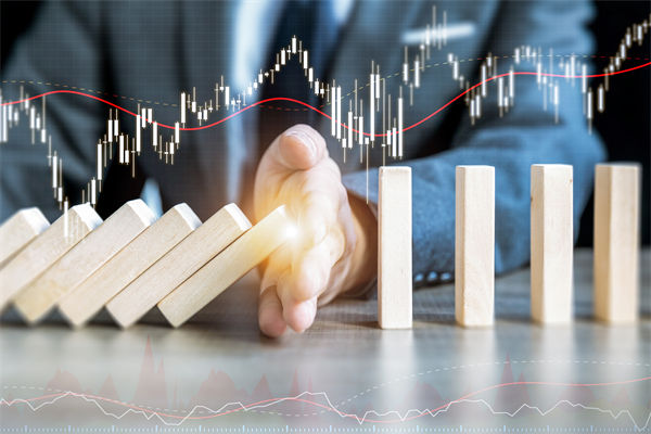 集團管控中，如何有效實施風(fēng)險管理以保障企業(yè)穩(wěn)健發(fā)展？