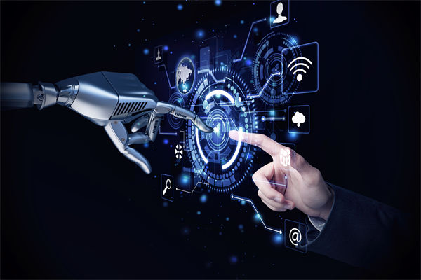 戰(zhàn)略管理與業(yè)務(wù)融合，推動企業(yè)轉(zhuǎn)型升級與創(chuàng)新發(fā)展