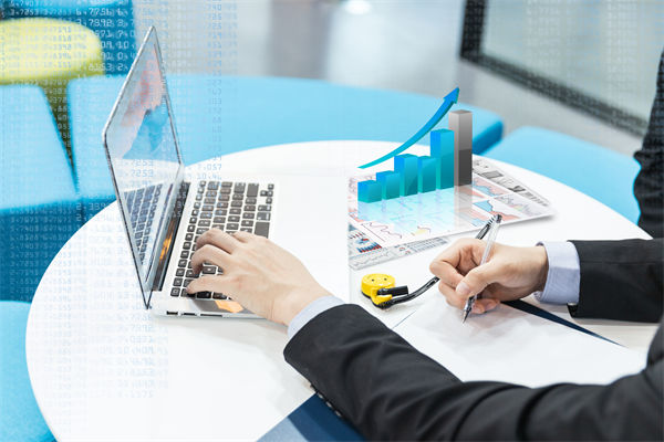 大數(shù)據(jù)與AI如何助力企業(yè)實(shí)現(xiàn)精準(zhǔn)預(yù)算分析與預(yù)測(cè)？