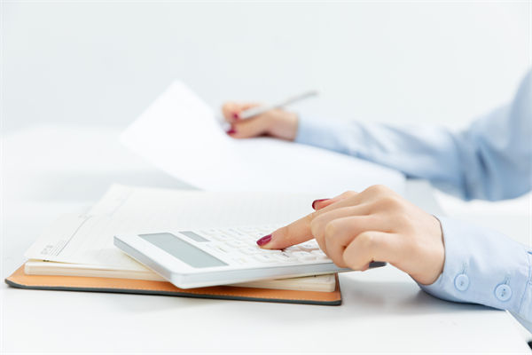 薪酬結(jié)構(gòu)如何設(shè)計才能最大化激勵員工積極性？