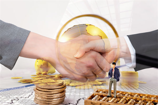 預算管理過程中，如何精準預測并控制成本支出？