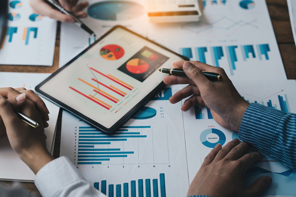 面對多元化業(yè)務(wù)，集團(tuán)如何精準(zhǔn)制定管控體系與策略？