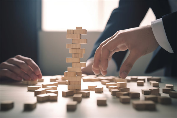 集團(tuán)管控失效，資源錯配，在競爭中只能節(jié)節(jié)敗退！