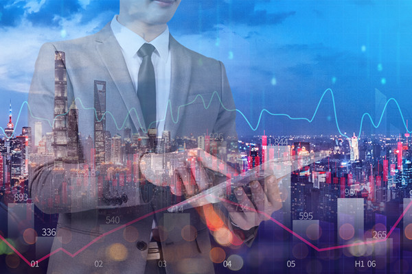 企業(yè)在推進(jìn)精益生產(chǎn)時(shí)，如何平衡短期目標(biāo)與長(zhǎng)期戰(zhàn)略？