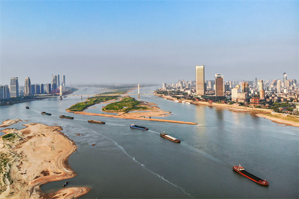 企業(yè)如何借助南昌營(yíng)銷(xiāo)咨詢公司提升品牌影響力和市場(chǎng)份額？