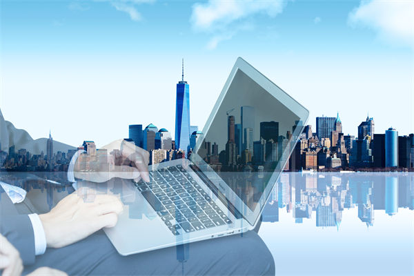 如何通過戰(zhàn)略管理提升企業(yè)的核心競爭力和市場份額？