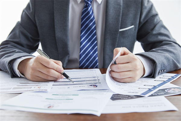 招聘效率低下，人力資源管理如何優(yōu)化流程精準(zhǔn)引才？