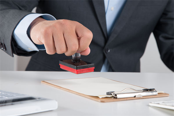 集團(tuán)財(cái)務(wù)管控漏洞頻出，精準(zhǔn)管控策略如何堵漏增收？