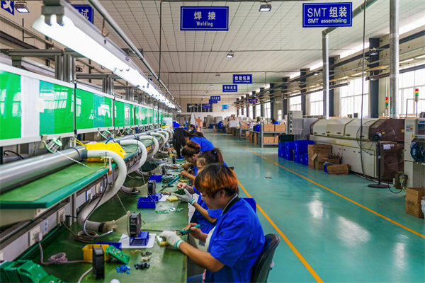 中企電話被美客戶打爆：一船難求，關(guān)聯(lián)企業(yè)年度經(jīng)營(yíng)計(jì)劃怎么看？