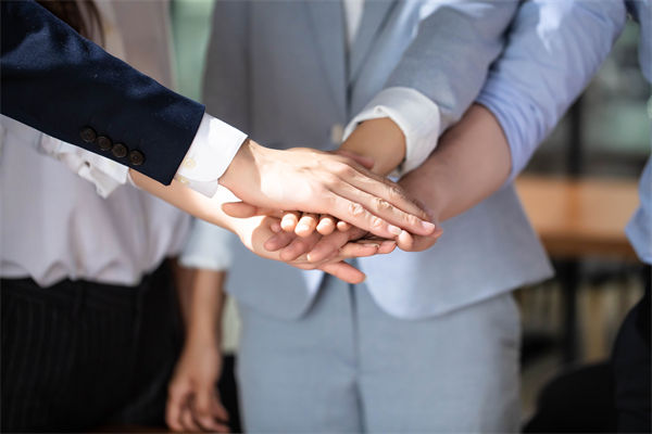 新老員工文化沖突不斷，企業(yè)文化怎樣實現(xiàn)融合傳承？