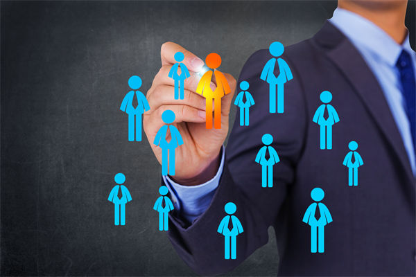 員工敬業(yè)度持續(xù)走低，人力資源怎樣精準(zhǔn)激活團(tuán)隊(duì)動(dòng)能？