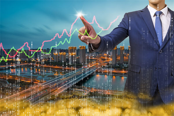 市場瞬息萬變，企業(yè)戰(zhàn)略該如何靈活調(diào)整以搶占先機？