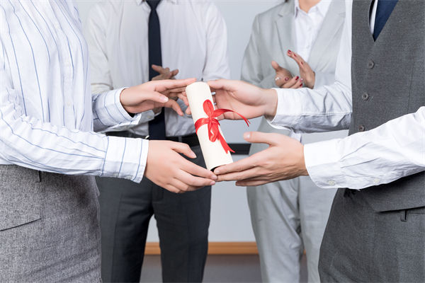 跨代際管理矛盾頻發(fā)，人力資源有何妙招實現(xiàn)協(xié)同共生？