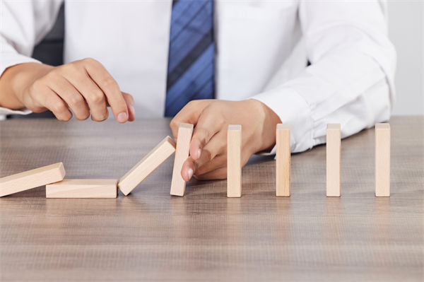 品牌危機(jī)公關(guān)，如何快速響應(yīng)，重建消費者信任？