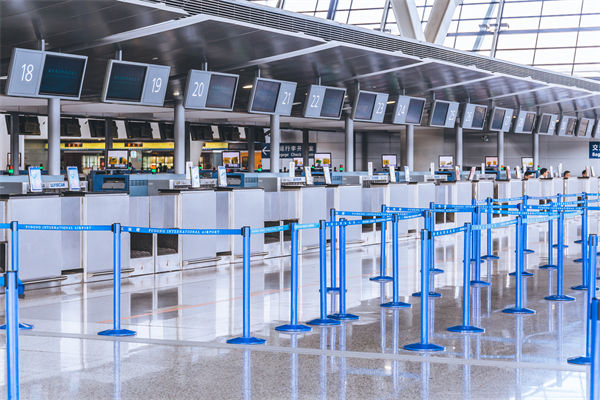 航班即將關閉艙門發(fā)現(xiàn)2人上錯飛機，有何精益啟示？