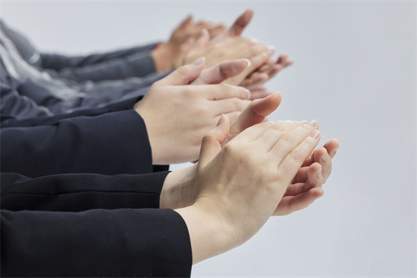 企業(yè)文化管理為何總走樣？這些隱性斷層您察覺(jué)了嗎？