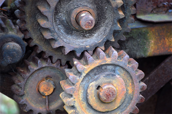 效能提升乏力，數(shù)智化咨詢?cè)鯓訁f(xié)助找到破局支點(diǎn)？