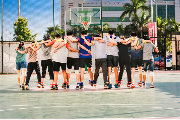 文化建設(shè)沉迷辦活動(dòng)，組織變革時(shí)為何難成凝聚力？